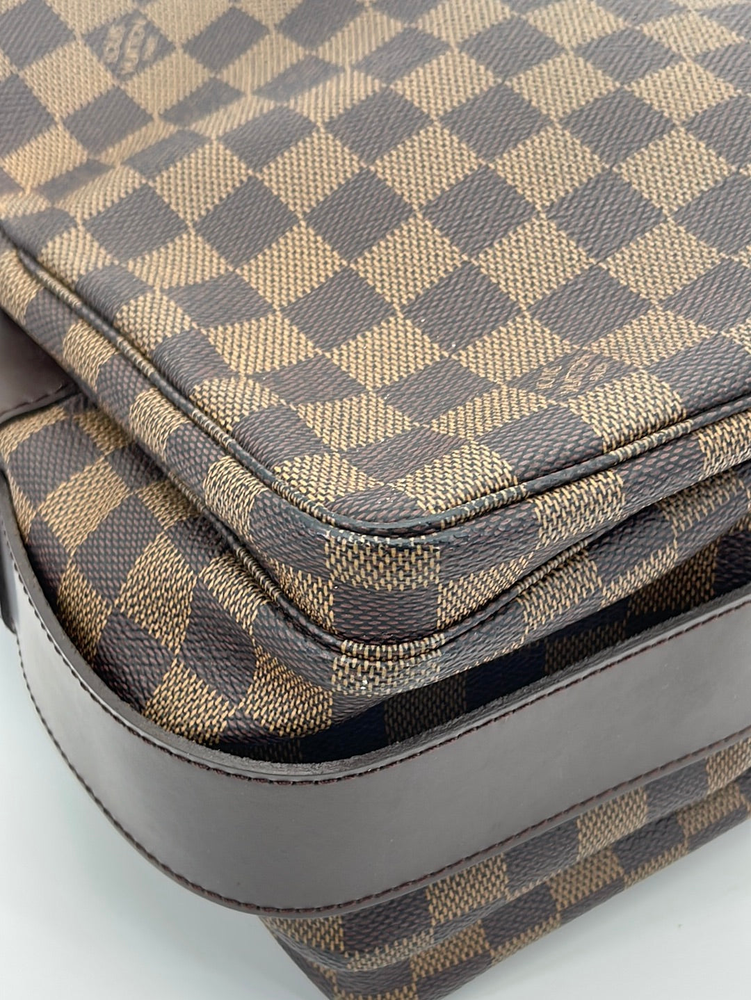 Louis Vuitton Damier Naviglio shoulder bag Brown ref.785448 - Joli Closet
