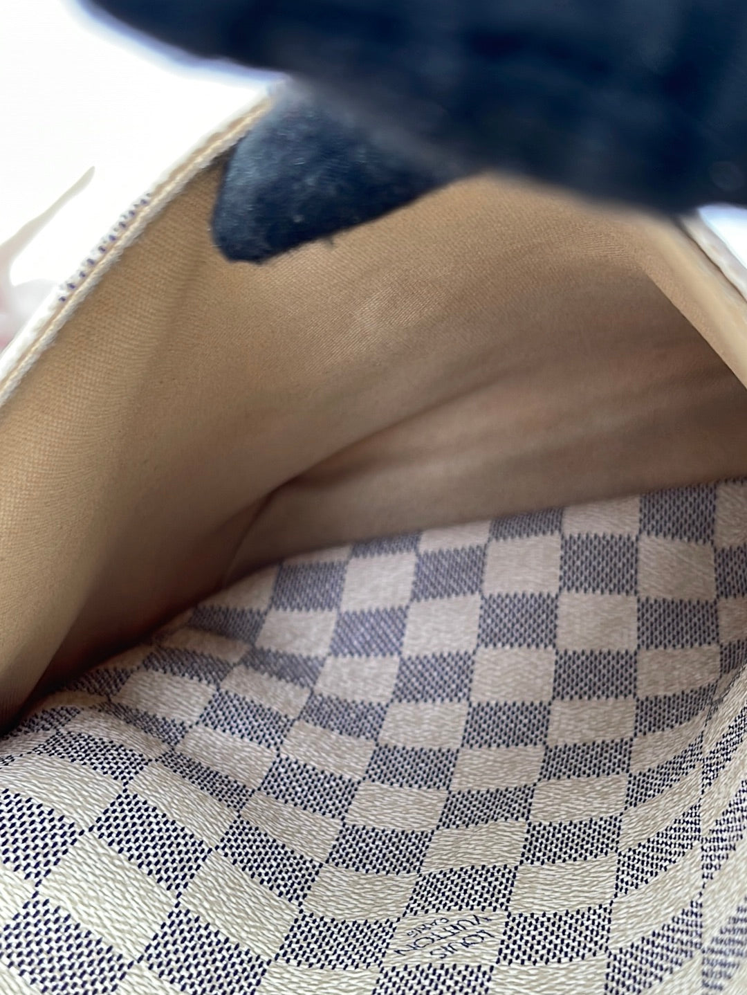 Louis Vuitton Damier Azur Totally MM Shoulder Bag ○ Labellov