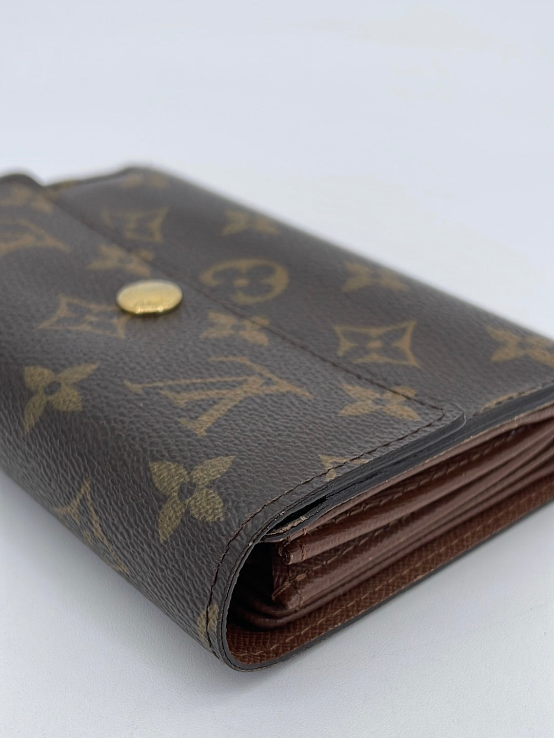 Auth+Louis+Vuitton+Pochette+Passport+Trifold+Wallet+Case+Monogram+M60135  for sale online