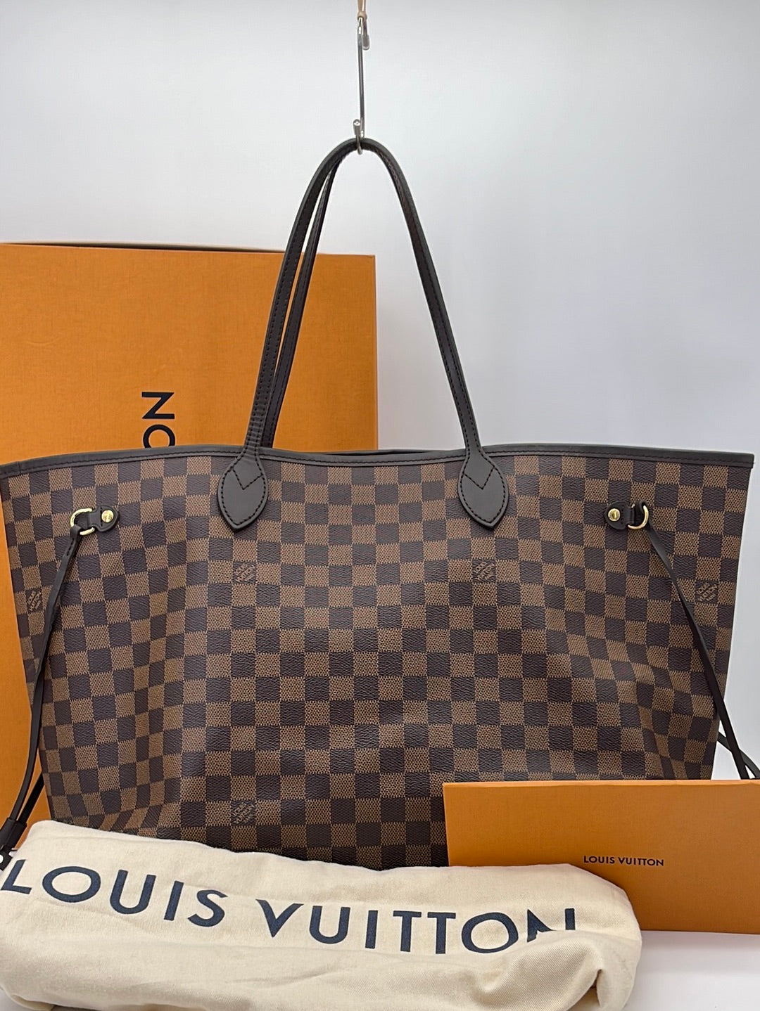 Louis Vuitton Large Damier Ebene Neverfull GM Tote bag 2LVL1223 For Sale at  1stDibs  louis vuitton neverfull gm, louis vuitton neverfull gm price, louis  vuitton neverfull gm measurements