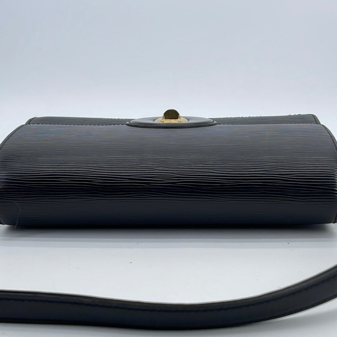 PRELOVED LOUIS VUITTON Black Epi Leather Friedland Shoulder Bag VI0982 051123 $50 OFF