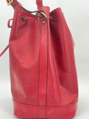 Buy Free Shipping [Used] LOUIS VUITTON Petit Noe Purse Shoulder Bag Epi  Castilian Red M44107 from Japan - Buy authentic Plus exclusive items from  Japan