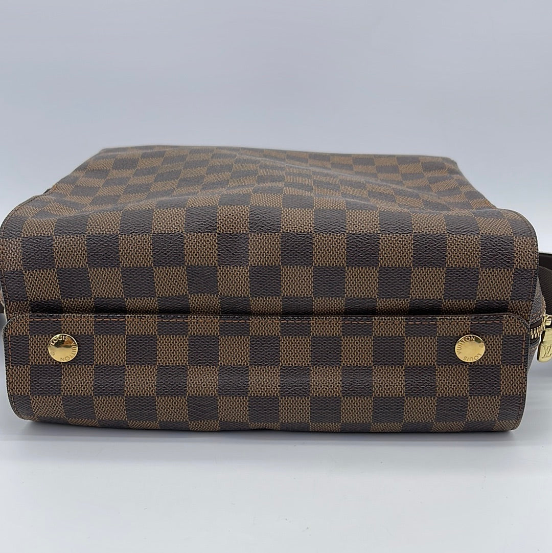 PRELOVED Louis Vuitton Damier Ebene Naviglio Messenger Bag SR5029 0324 –  KimmieBBags LLC
