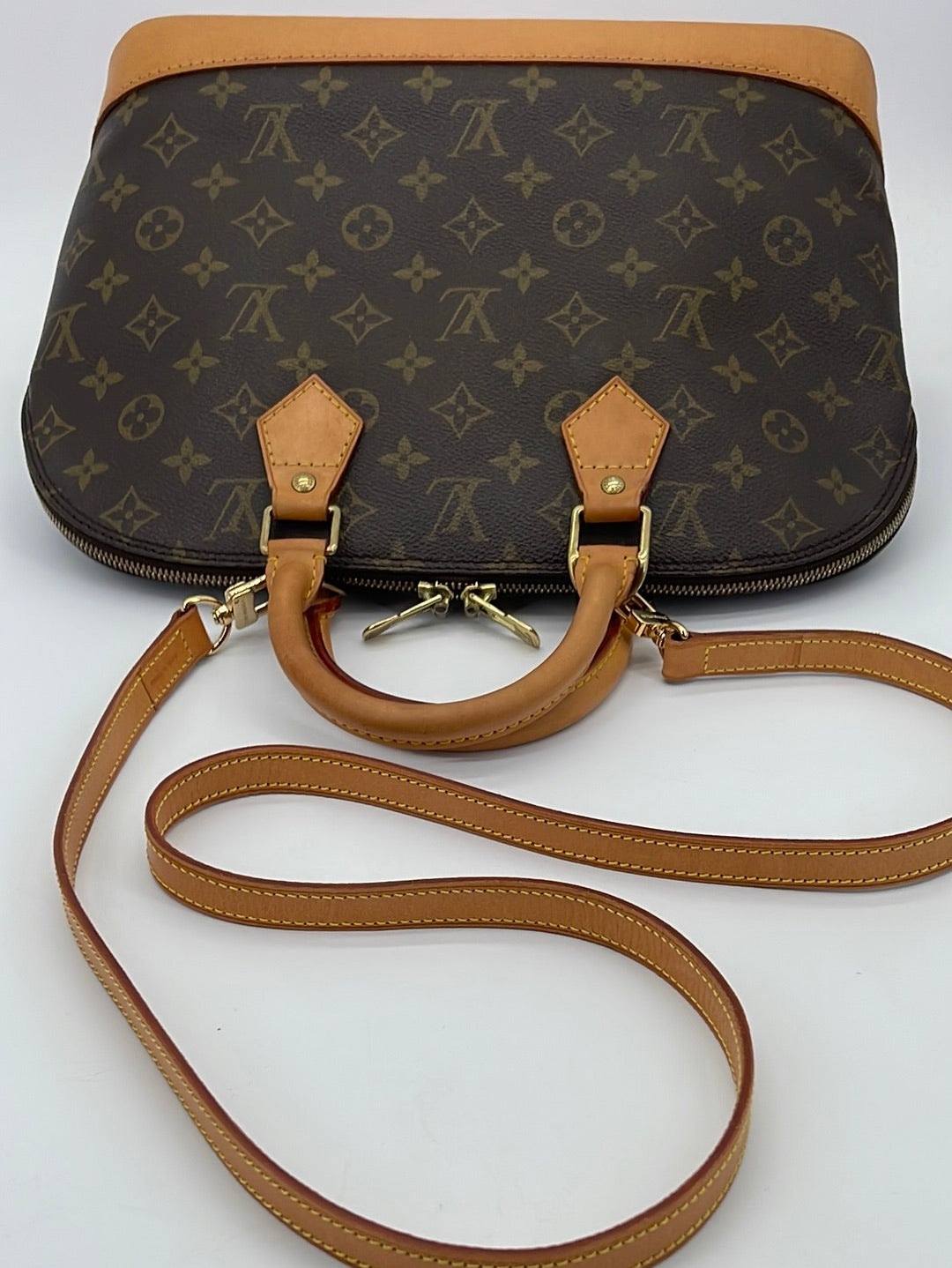 PRELOVED Louis Vuitton Alma PM Monogram Handbag  BA0937 060523 - $200 OFF DEAL