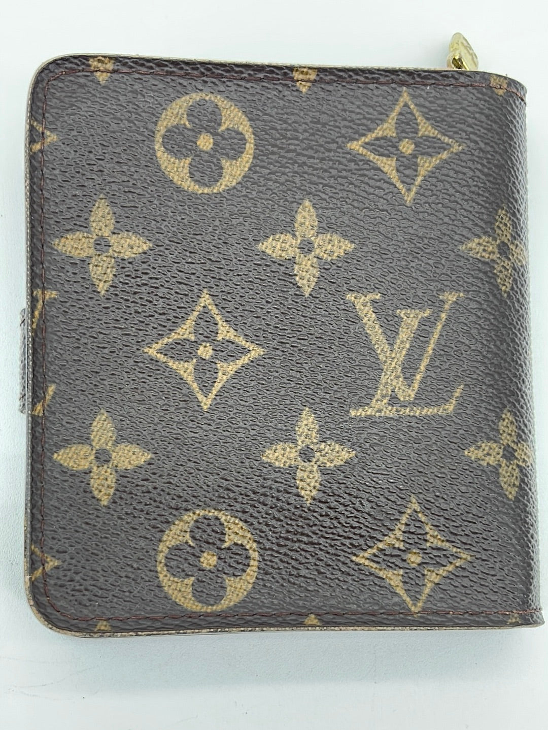Louis Vuitton Vintage Brown Monogram Canvas Zip Compact Wallet For Sale at  1stDibs