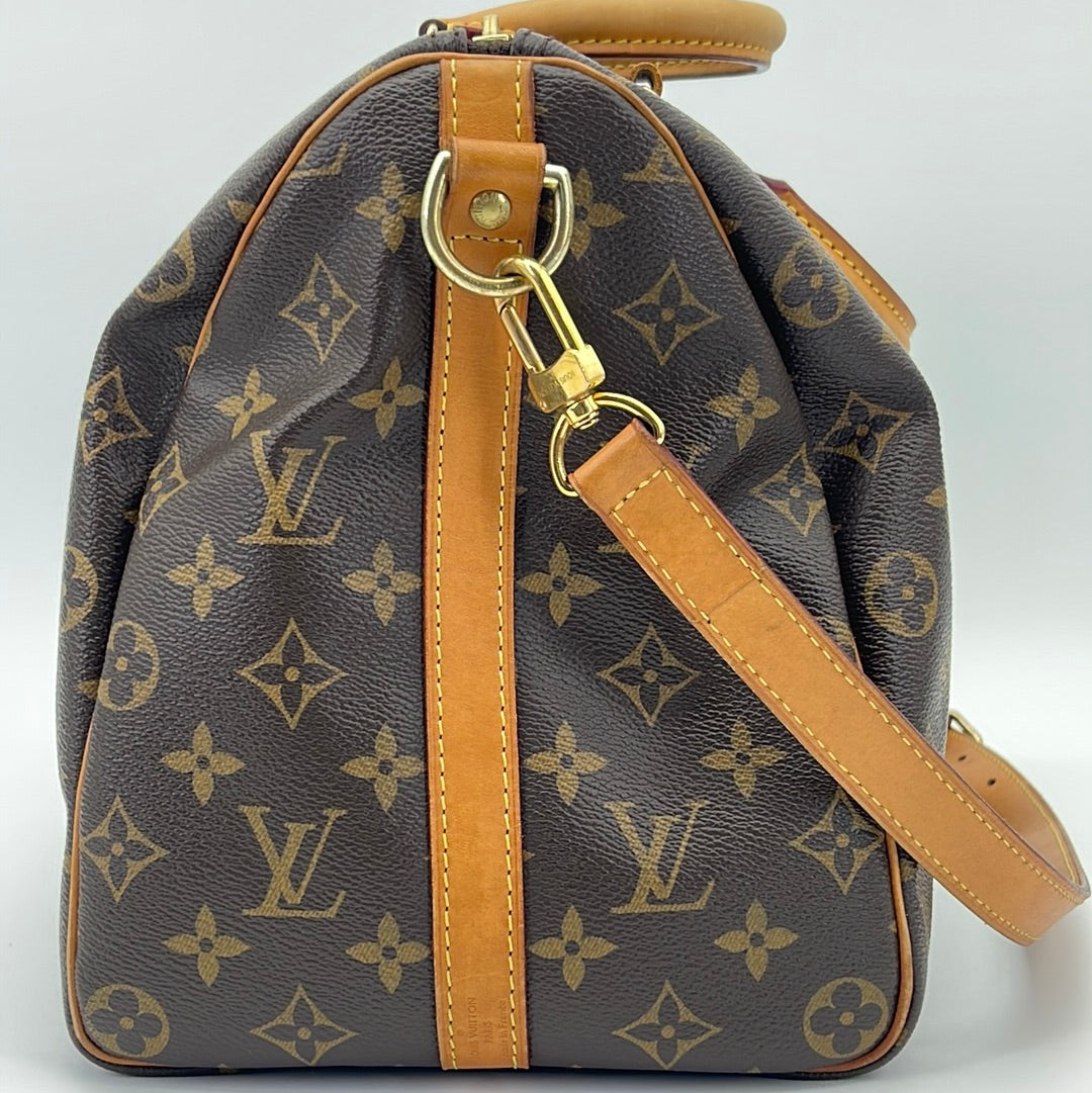 Preloved Louis Vuitton Monogram Speedy 30 Bandolier Bag SD4154 052423 –  KimmieBBags LLC