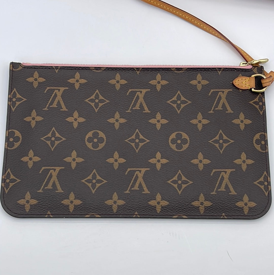Louis Vuitton Limited Edition Monogram Canvas Jungle Dots Neverfull MM –  LuxeDH