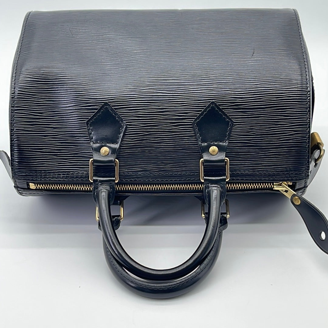 Vintage Louis Vuitton Speedy 25 Black Epi Leather Bag VI0914