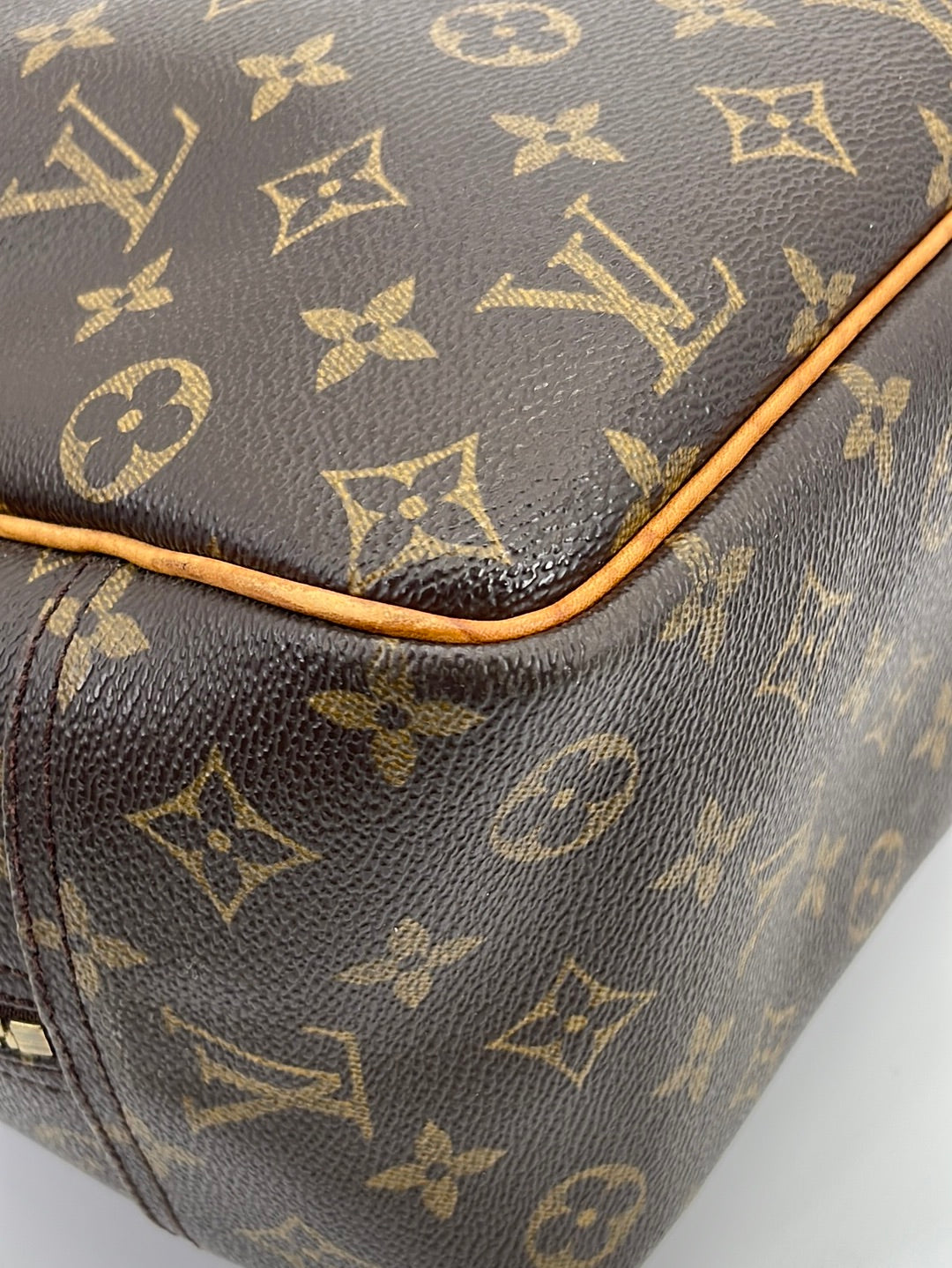 PRELOVED Louis Vuitton Deauville Monogram Tote Bag VI0959 020323 –  KimmieBBags LLC
