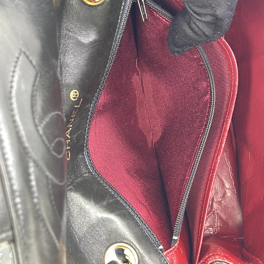 Preloved Chanel Black Quilted Lambskin 23' Medium Single Flap Chain Shoulder Bag with 24K Gold Plated Hardware D9G27JV 071923 Off Flash