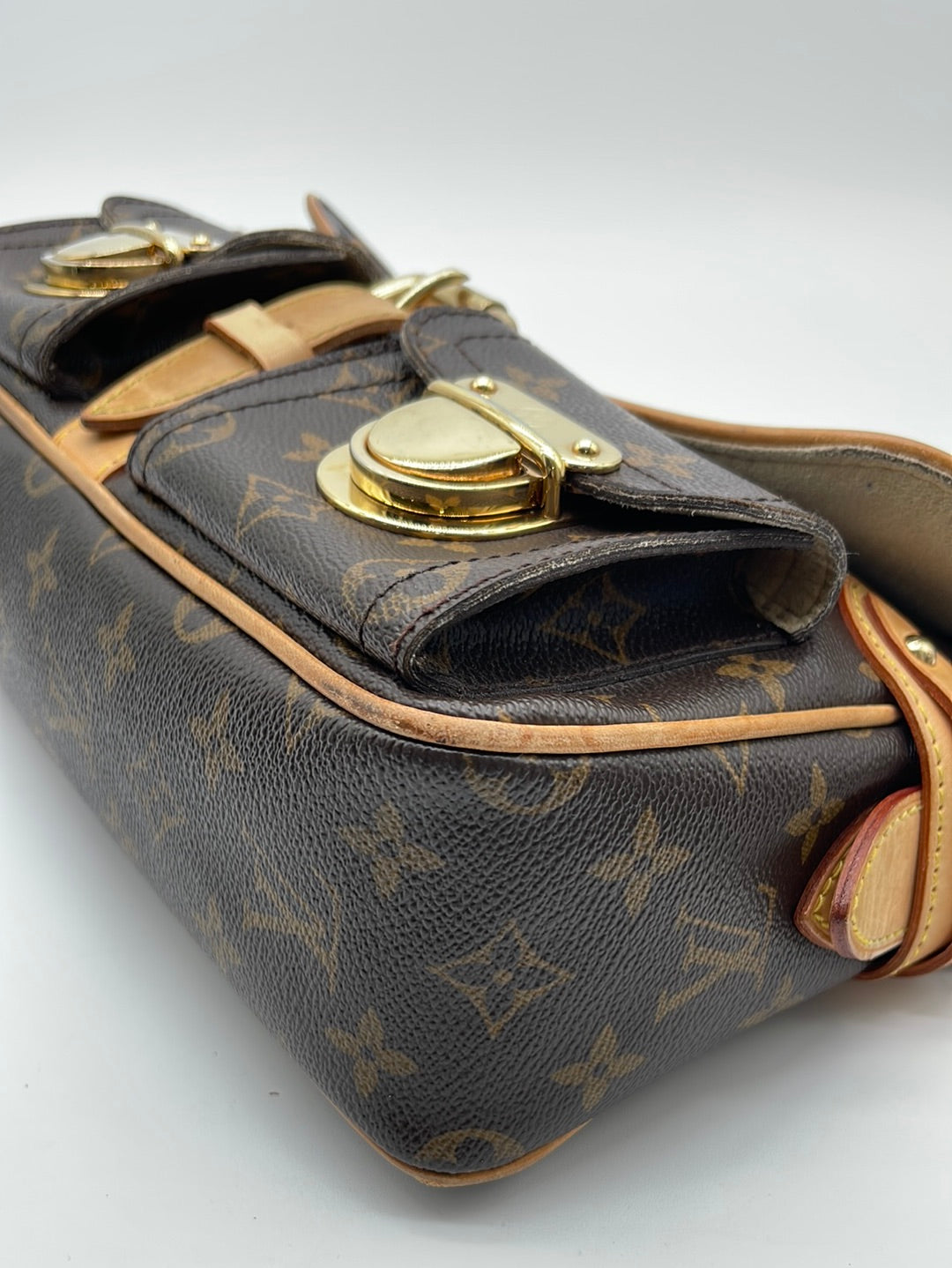 Louis Vuitton 2005 pre-owned Monogram Hudson PM Handbag - Farfetch