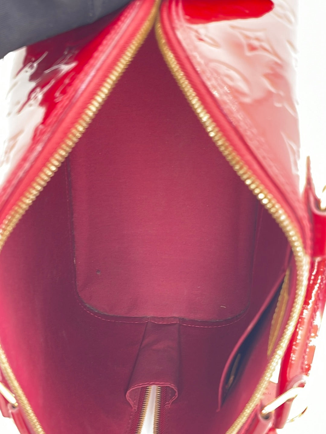 PRELOVED Louis Vuitton Red Monogram Vernis Alma PM Bag SN2163 070523