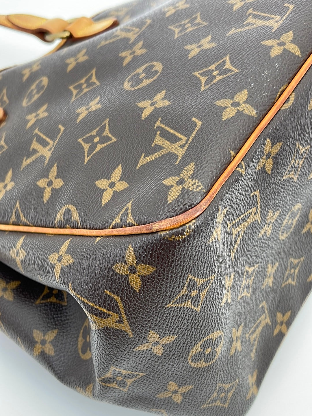 Preloved Louis Vuitton Monogram Batignolles Vertical Tote DY29KVK 0428 –  KimmieBBags LLC