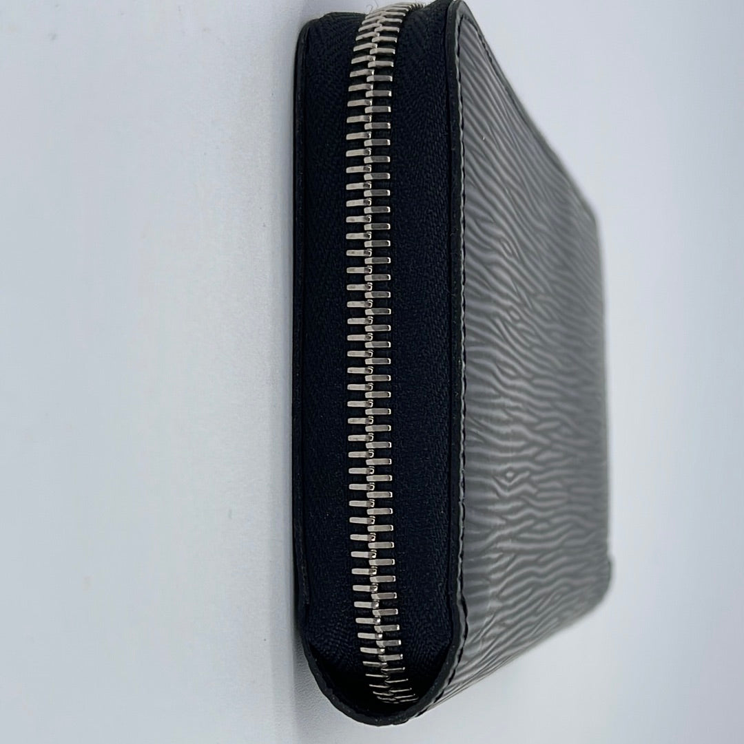 Louis Vuitton Carmine Epi Leather Zippy Compact NM Wallet Louis Vuitton