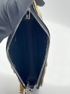 Preloved Louis Vuitton Black Vernis Monogram Lexington Fleurs Pochette CA1011 061323