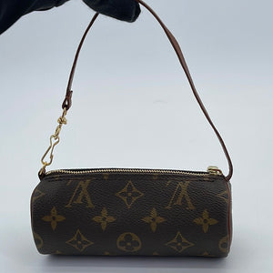 Preloved Louis Vuitton Monogram Papillon Mini Pouch Bag KM6C39H