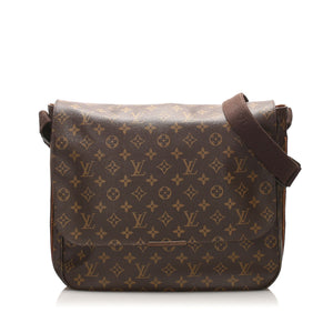Louis Vuitton Snap Closure Crossbody Bags