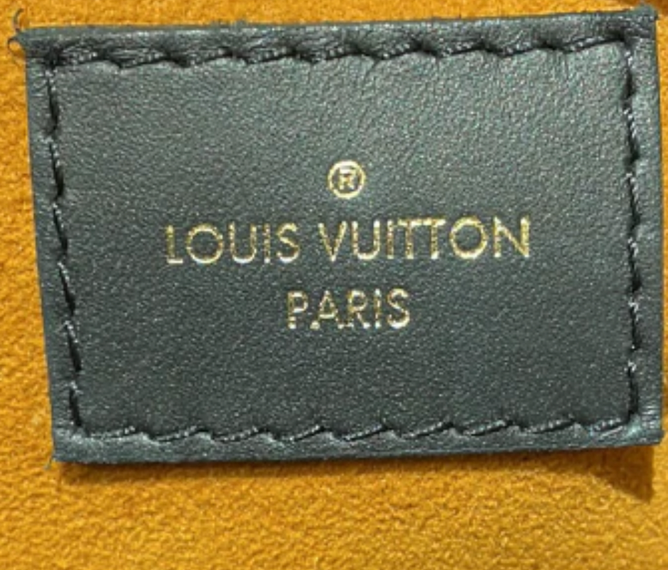 Louis Vuitton Black/Cream WB! 'Onthego PM' Micro Tote W/Strap