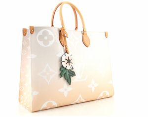 Louis Vuitton Limited Edition Mist Monogram Giant Canvas By the Pool  Onthego GM Tote Bag - Yoogi's Closet