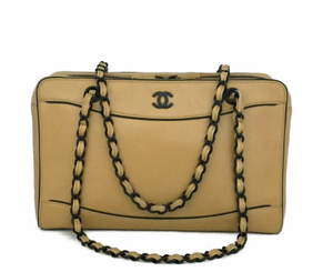 Chanel *Vintage* Medallion Tote Bag in Black Lambskin Leather with Gold Hardware 2000 - 2002