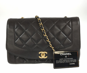 Vintage Chanel Quilted Matelasse Diana 25 BROWN Lambskin Shoulder Bag 2759763 031123