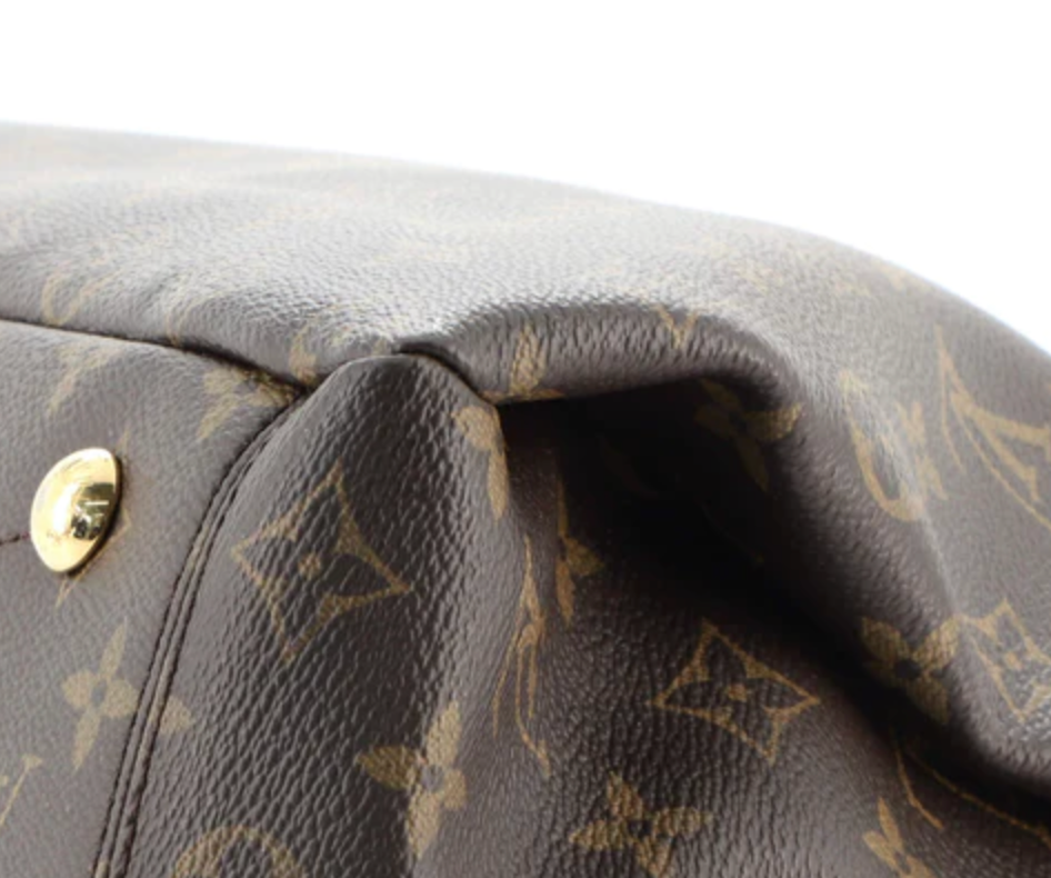 genuine pre-owned Louis Vuitton monogram pallas MM – Deluxe Life