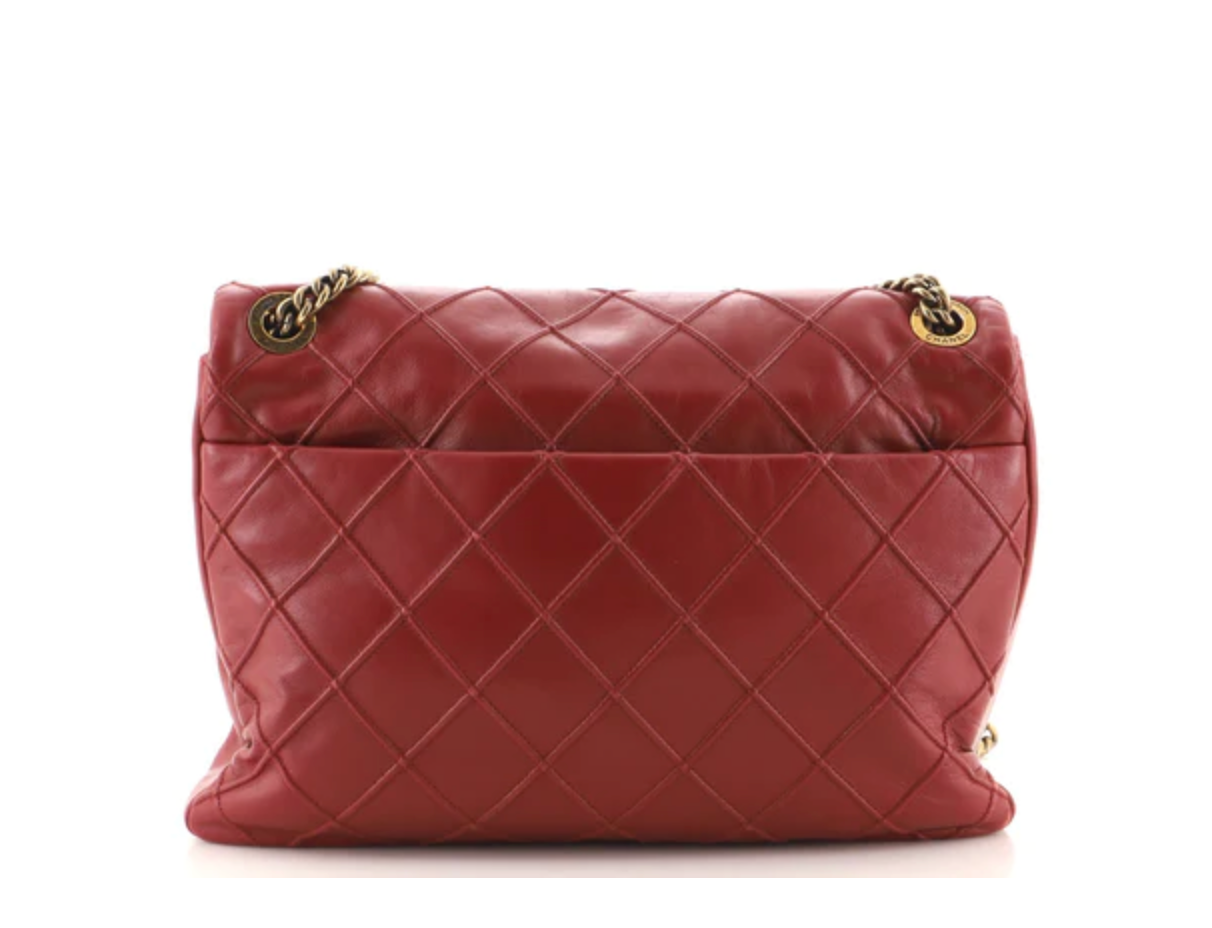 Preloved Chanel Classic Quilted Red Patent Leather Mini Single Flap Ba – KimmieBBags  LLC
