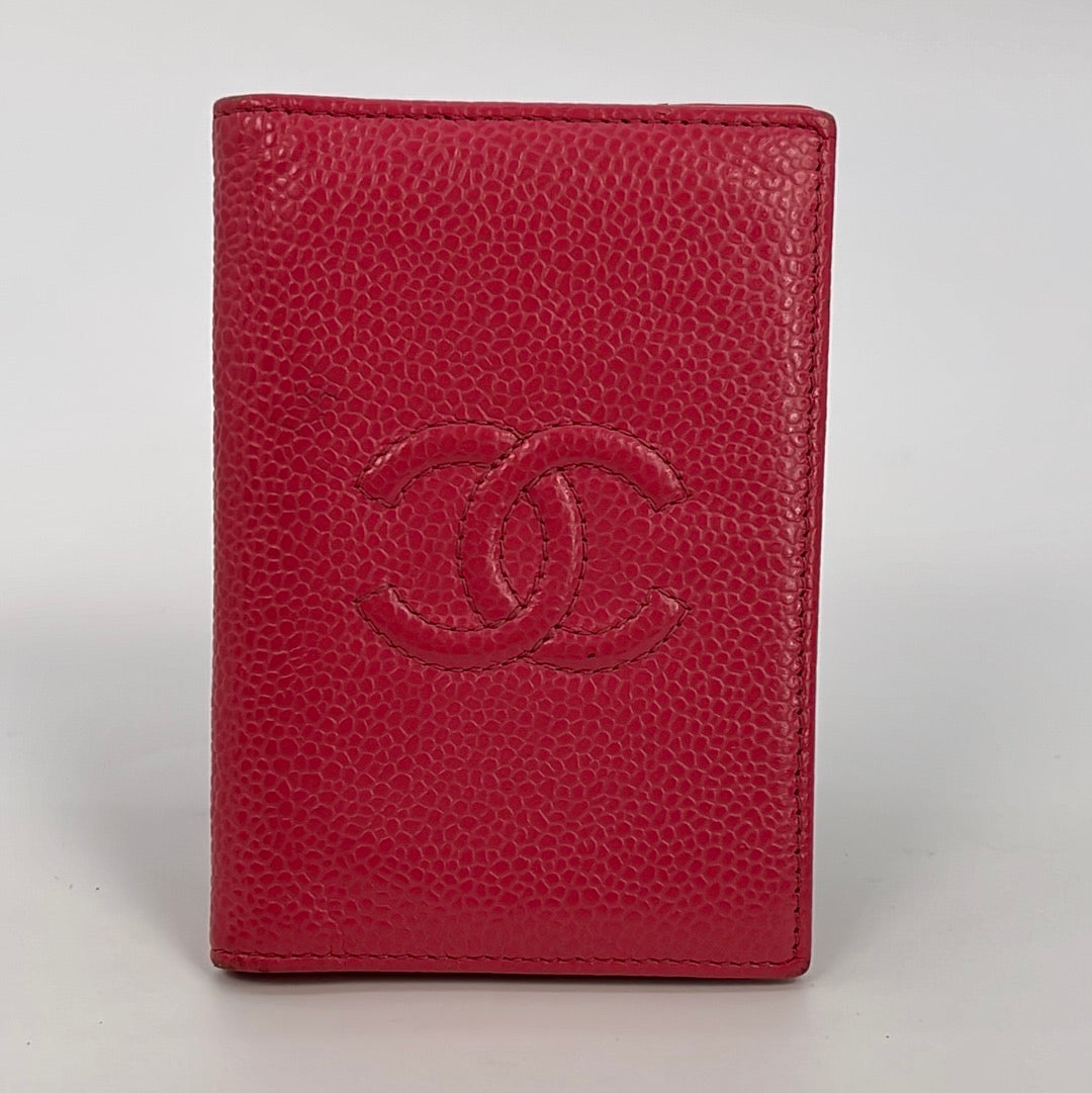 PRELOVED Chanel Pink Caviar Leather Bifold Card Holder 22261958