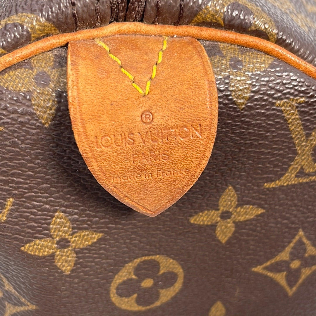 Preloved Louis Vuitton Monogram Speedy 30 Bag AA0074 022023 – KimmieBBags  LLC