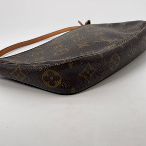 PRELOVED  Louis Vuitton Monogram Accessories Pochette Bag VI1919 021023