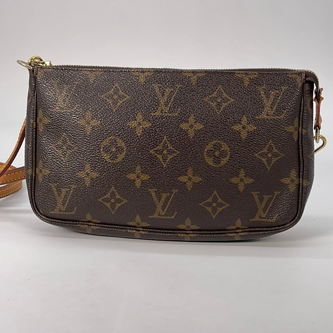 PRELOVED  Louis Vuitton Monogram Accessories Pochette Bag with Crossbody Strap VI0031 020923