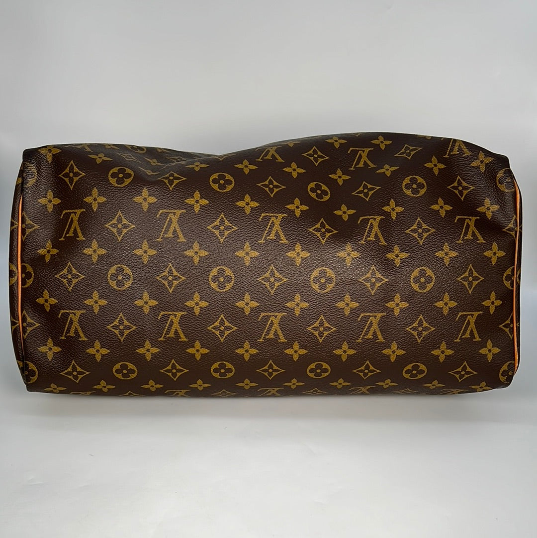 Louis Vuitton Monogram Speedy 40 Bag – The Closet