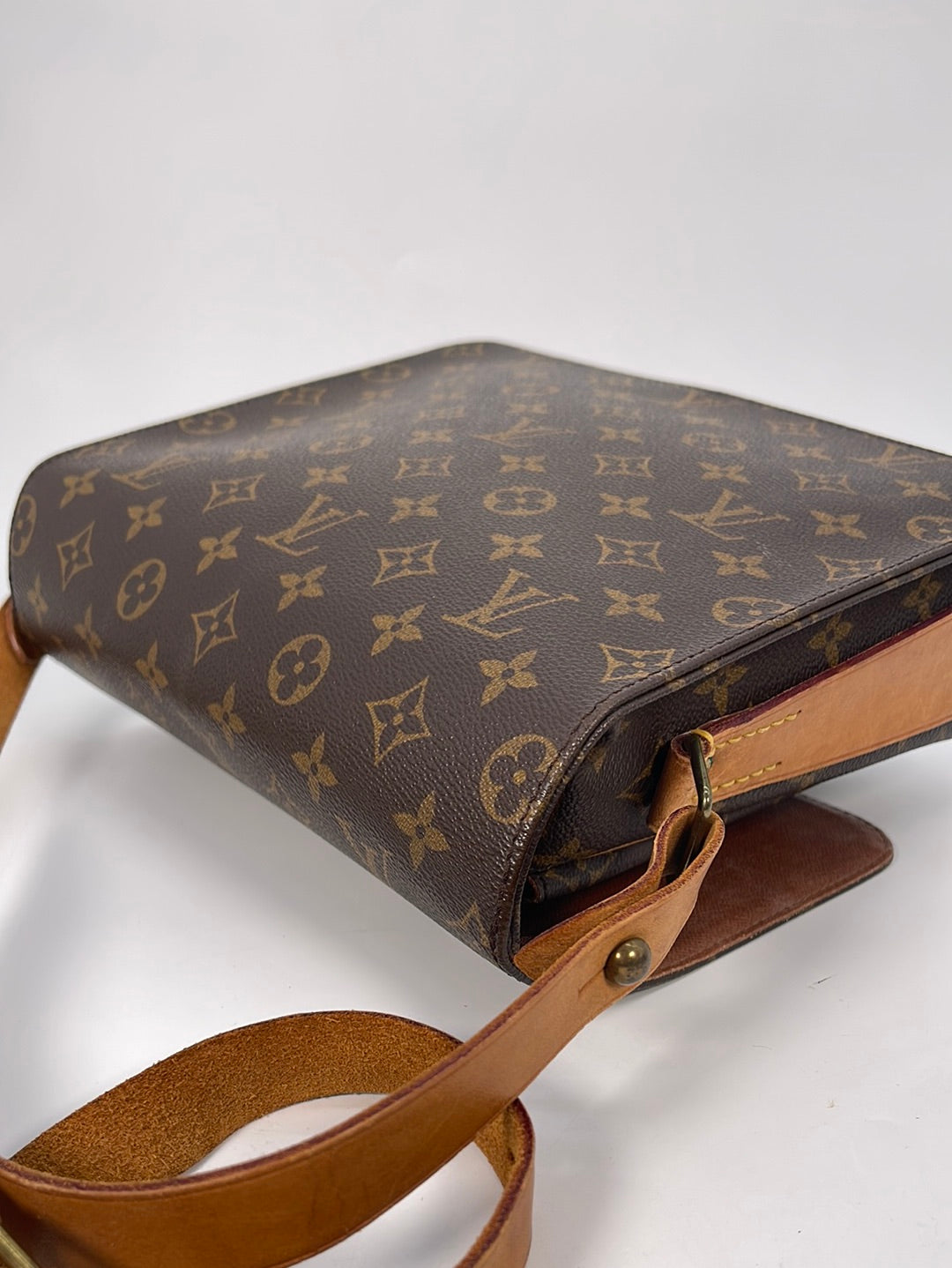 Vintage Louis Vuitton Cartouchiere GM Monogram Bag SL0972 020923