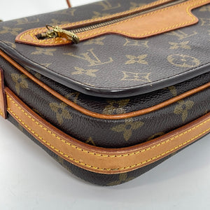 Louis Vuitton - Authenticated Saint-Germain Handbag - Leather Red Plain for Women, Very Good Condition