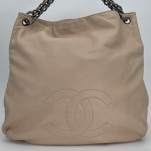 Preloved Chanel Beige CC Logo Lambskin Large Chain Shoulder Tote Bag 1 –  KimmieBBags LLC