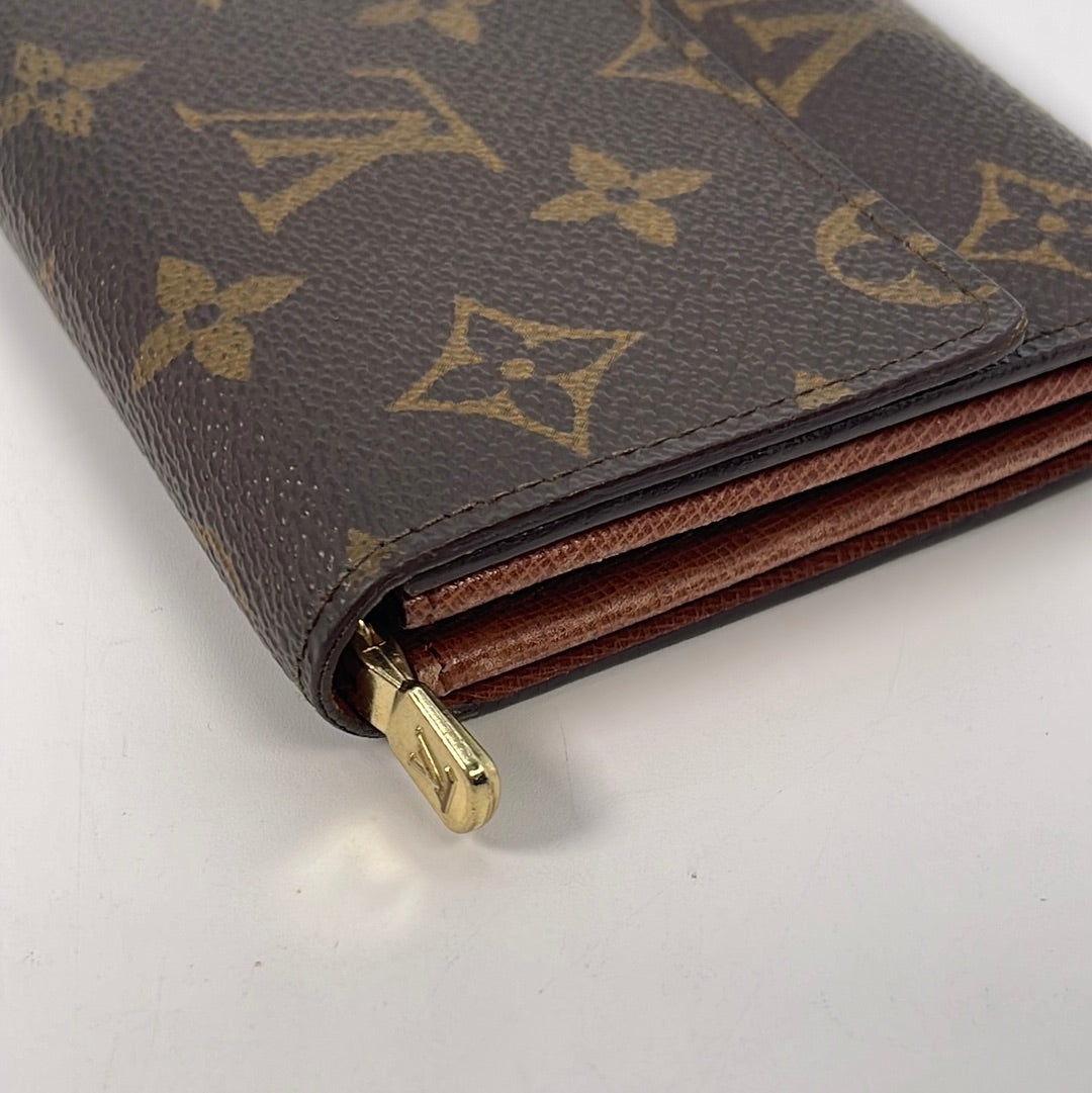 Louis-Vuitton-Monogram-Portefeuille-Sarah-Wallet-Old-Style-M61734 –  dct-ep_vintage luxury Store