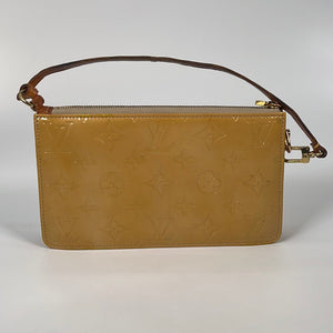 Vintage Louis Vuitton Yellow Vernis Monogram Lexington Pochette Bag VI0949 011323