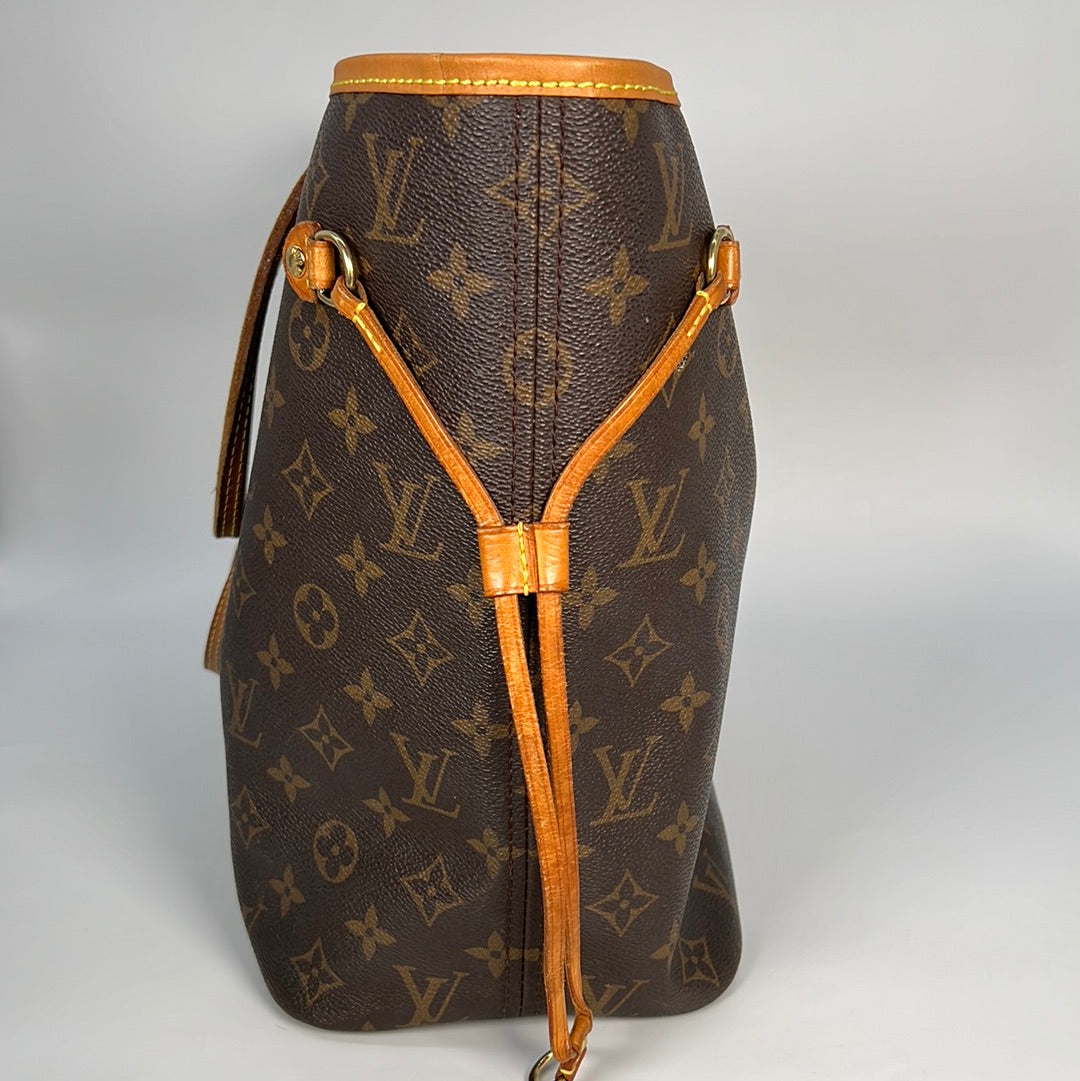 LOUIS VUITTON #34672 Medium Shopping Bag (perfect for gifts) – ALL