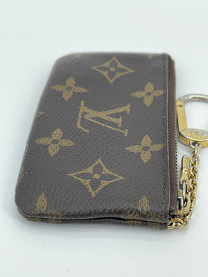 Louis Vuitton Red Epi Pochette Cles Key Pouch Coin Purse Keychain Leather  ref.297928 - Joli Closet