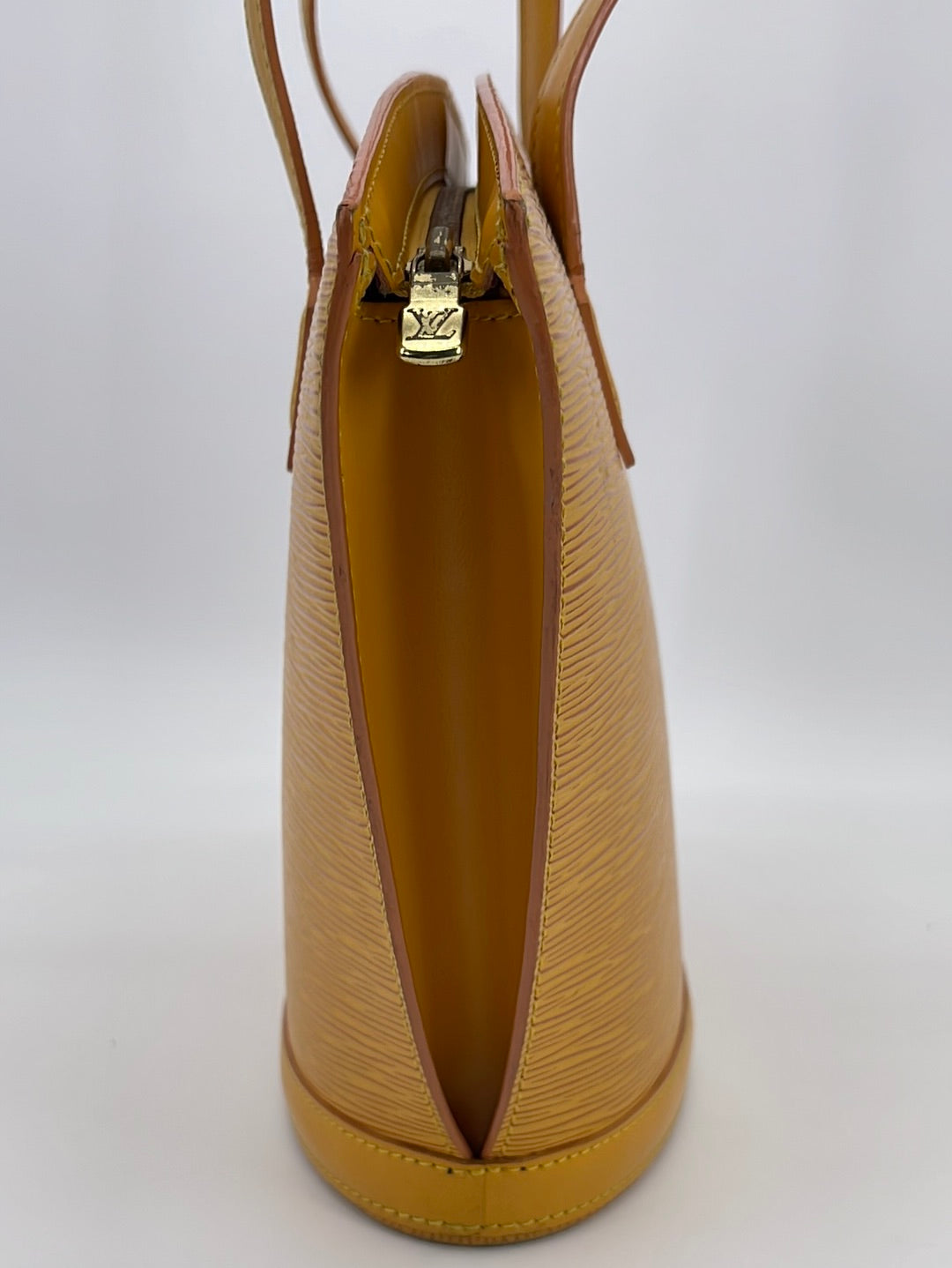 Louis Vuitton Vintage - Epi Saint Jacques PM Long Strap Bag - Yellow -  Leather and Epi Leather Handbag - Luxury High Quality - Avvenice