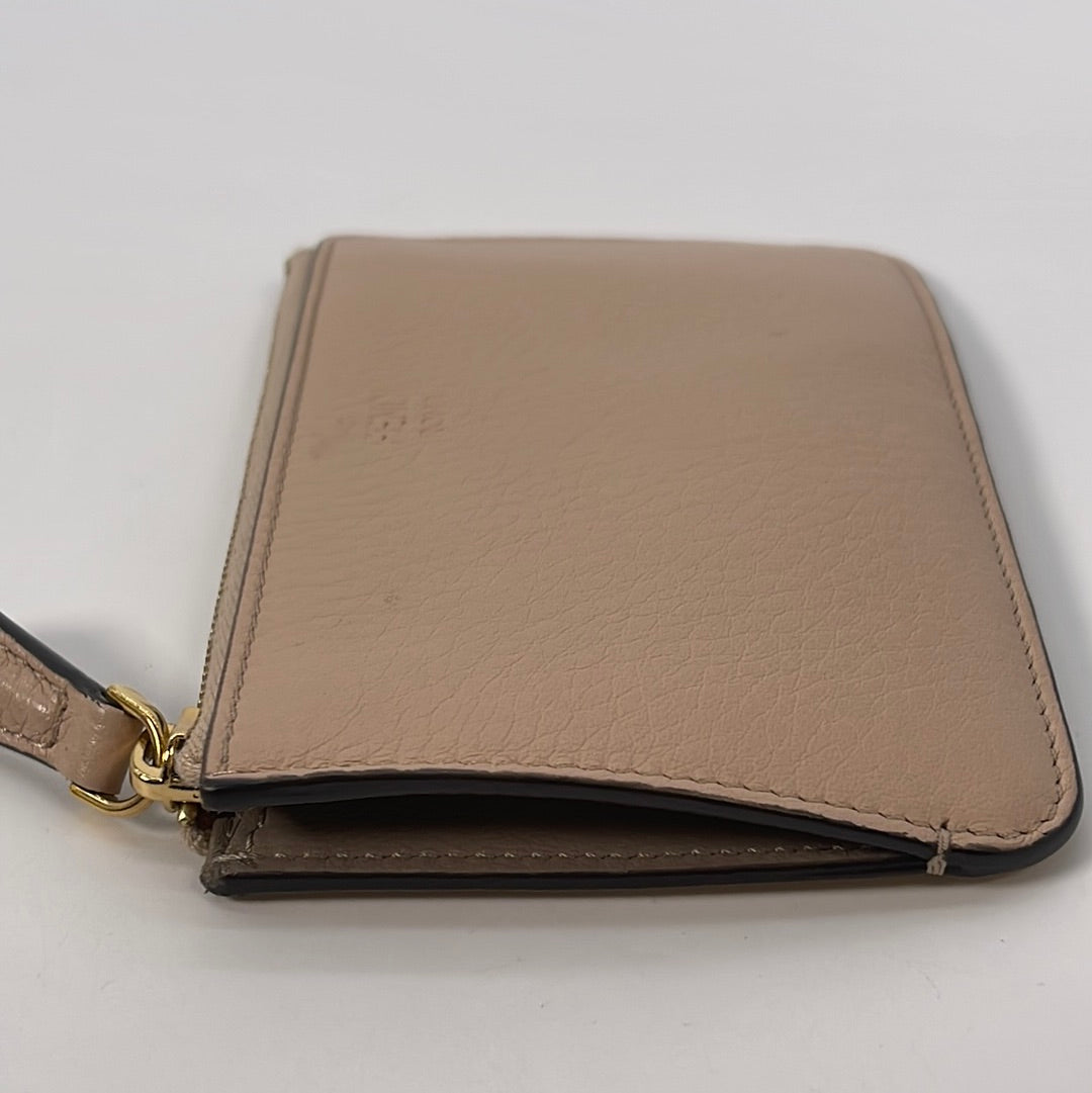 Preloved Fendi Biege Leather Compact Wallet 8AP161A91B208-8242 021023