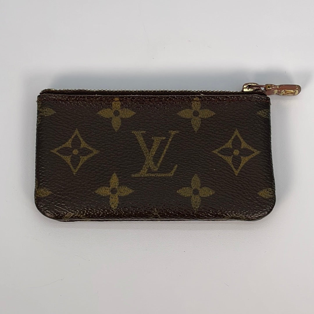 Pre-Owned Louis Vuitton Monogram Canvas Pochette Cles (Authentic Pre-O –  Bluefly