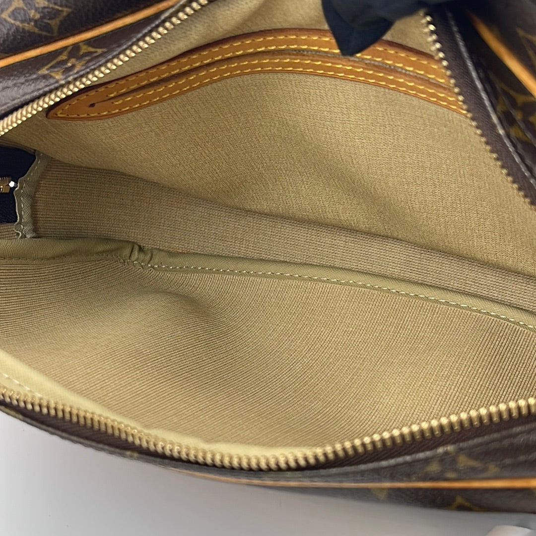 Louis Vuitton Monogram Reporter PM - Brown Crossbody Bags, Handbags -  LOU798281