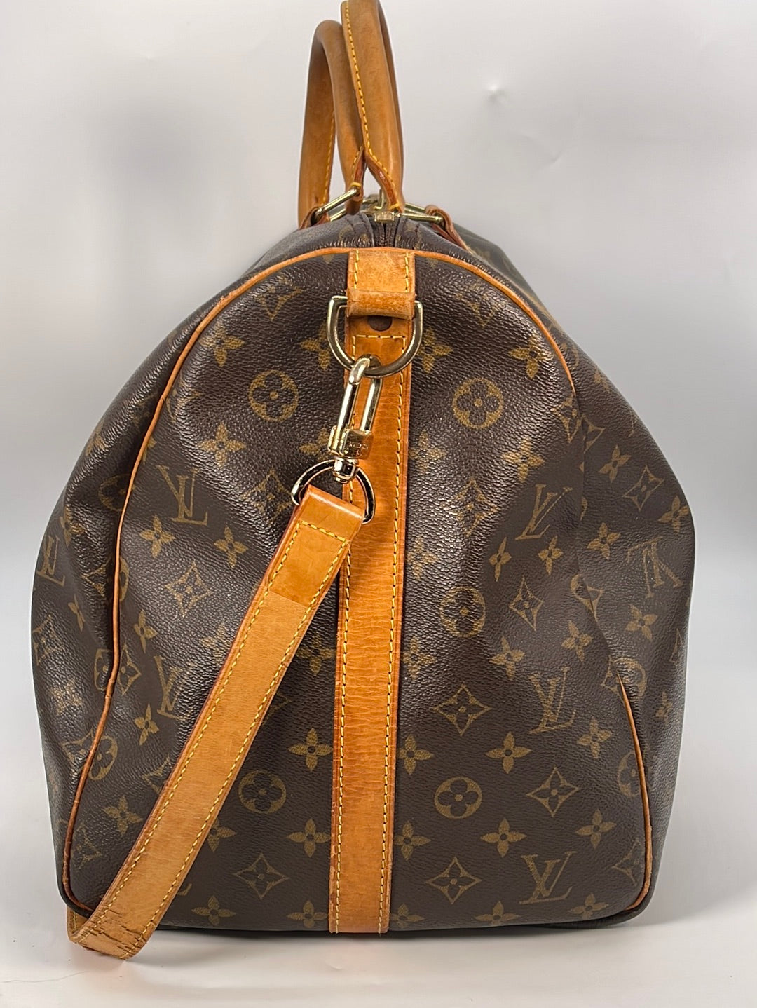 PRELOVED Louis Vuitton Keepall Bandouliere 55 Monogram Duffel Bag with –  KimmieBBags LLC