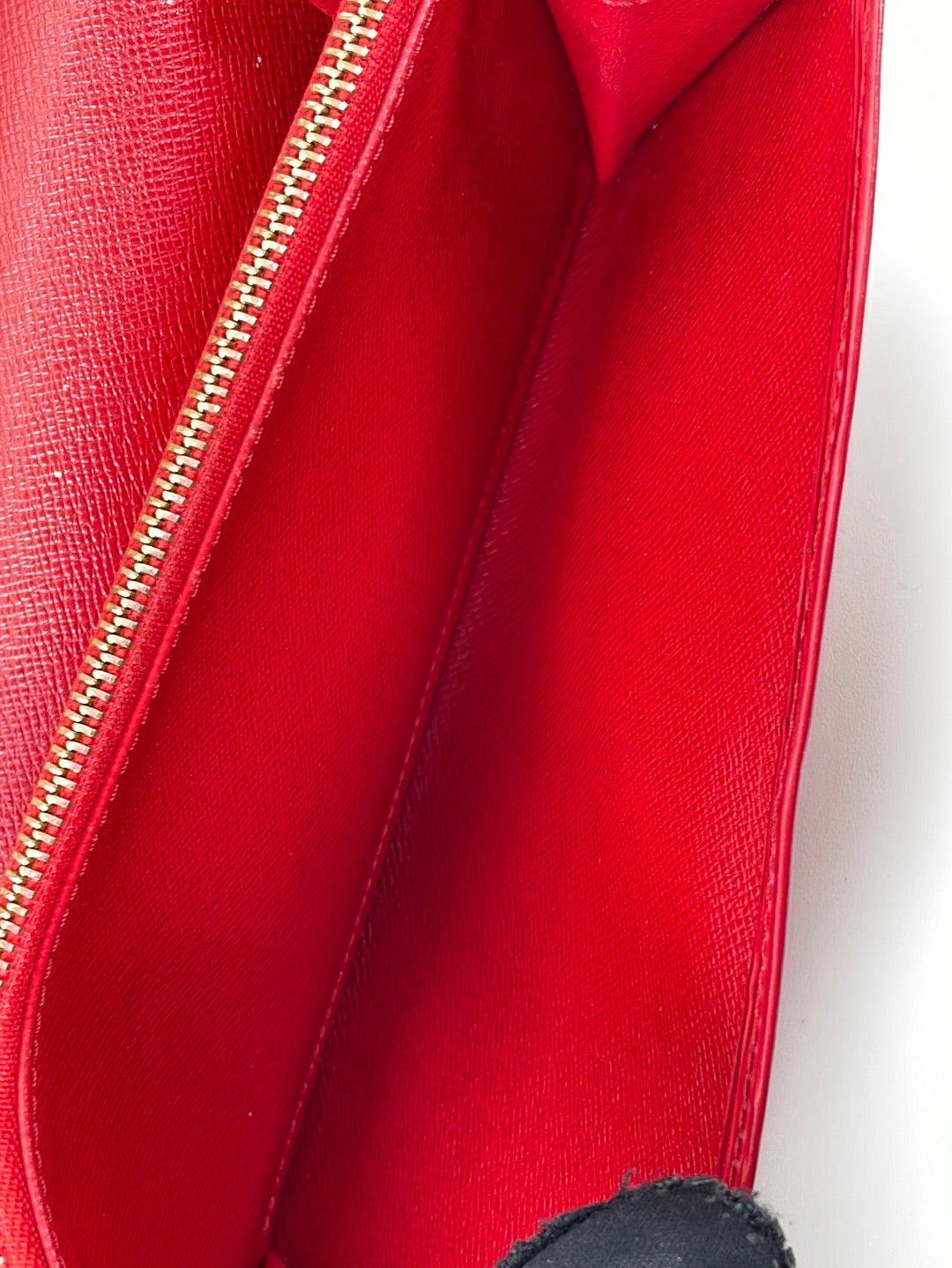 Louis Vuitton Red EPI Leather Porte Tresor Trifold Long Wallet 721lvs622