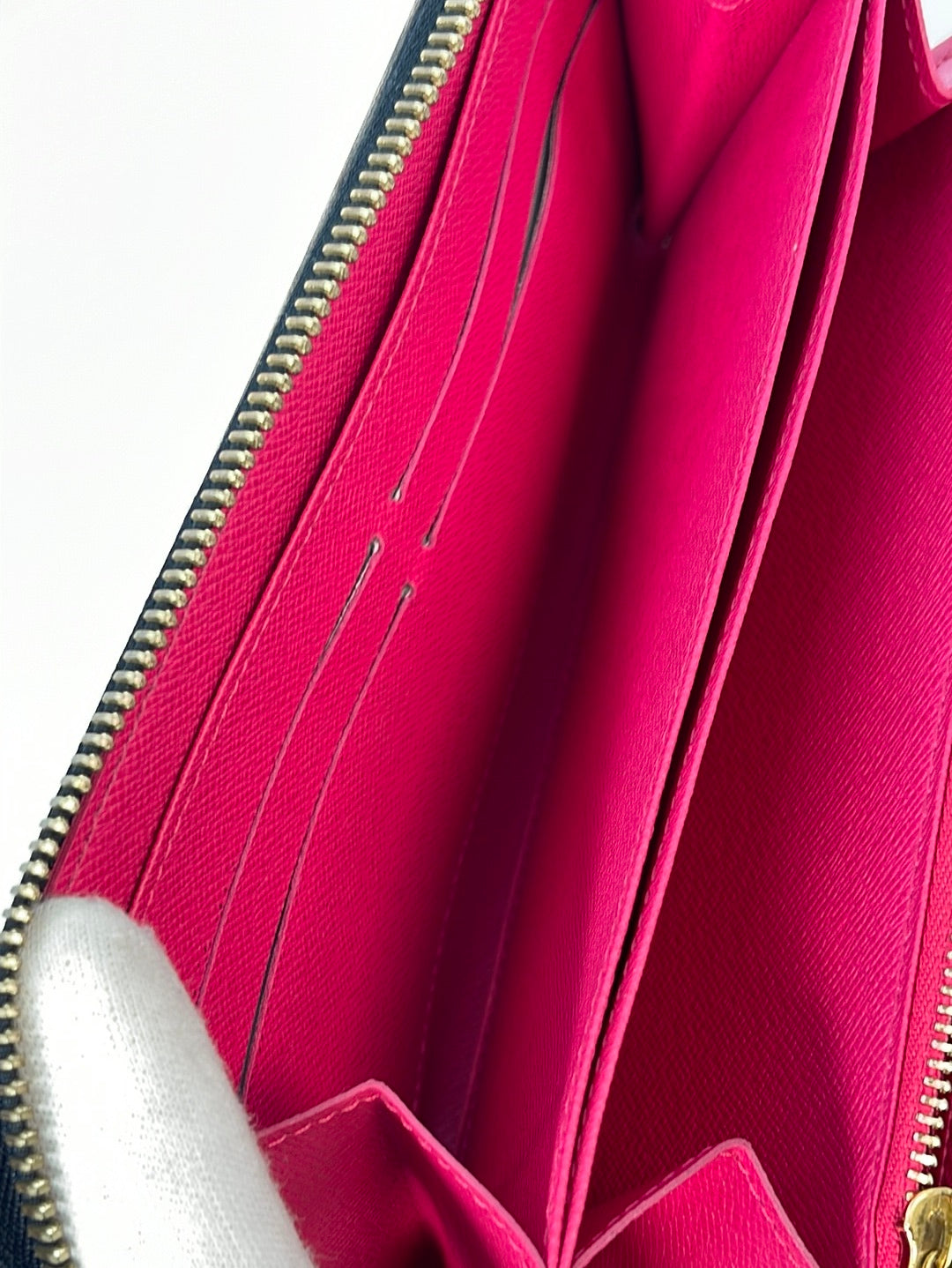 Preloved Louis Vuitton Monogram Multicolore Black Zippy Long Wallet CA –  KimmieBBags LLC