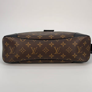 Preloved Louis Vuitton Monogram Odeon MM Crossbody Bag (New Model) HQTC6Y2 033023