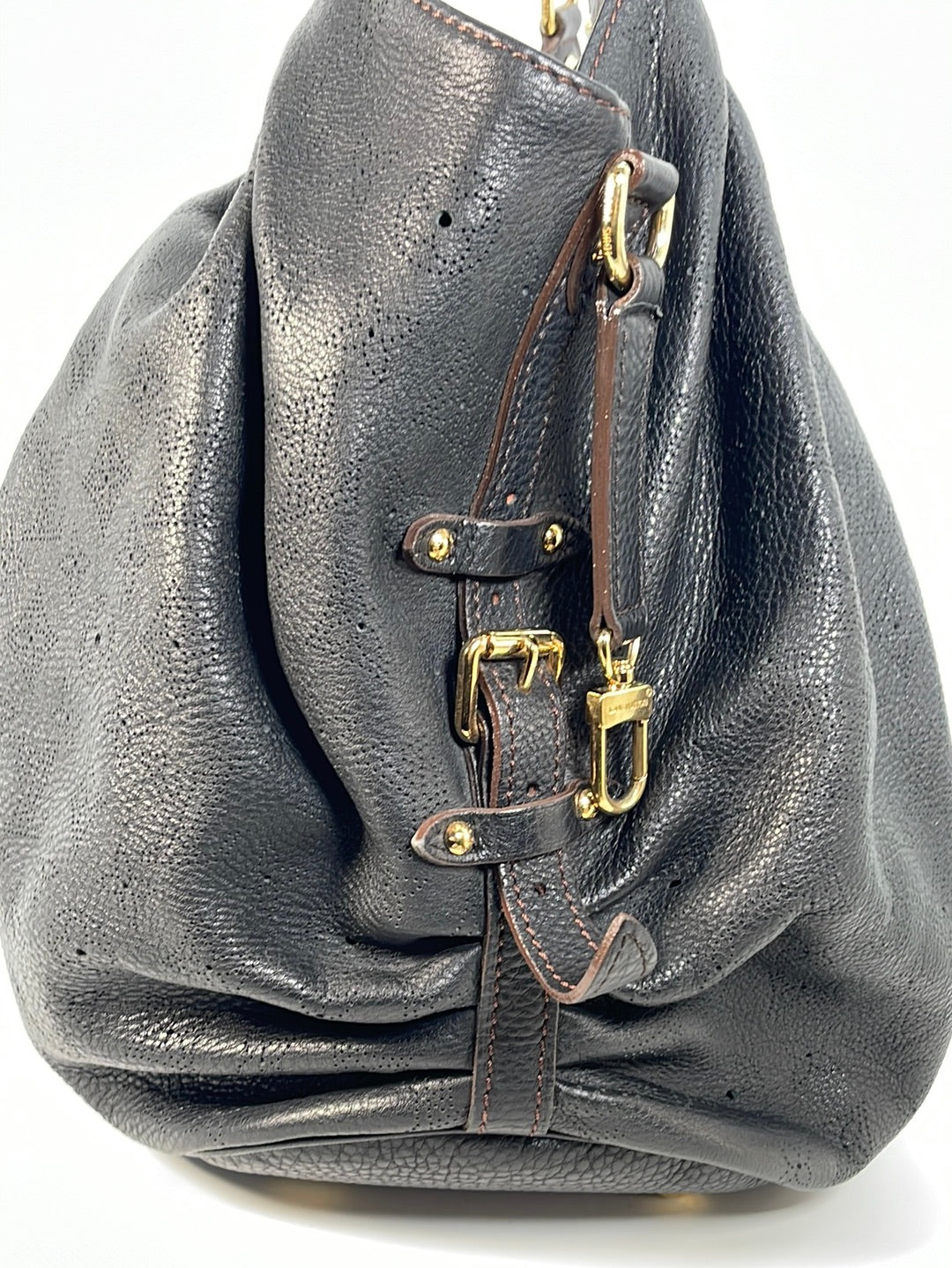Louis Vuitton Black Mahina Leather Large Tote – Lux Second Chance