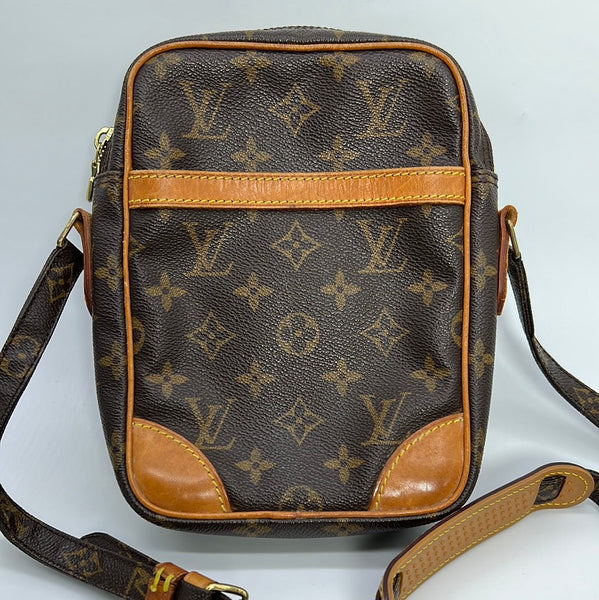 Vintage Louis Vuitton Danube PM Crossbody Bag AR0060 011123