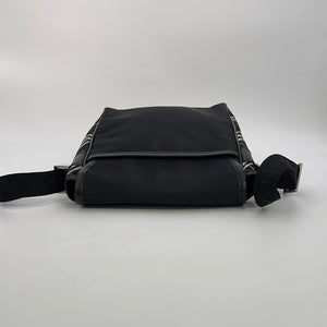 Preloved BURBERRY Black Nylon and Nova Check Crossbody Bag BKL13-0050-09 121522